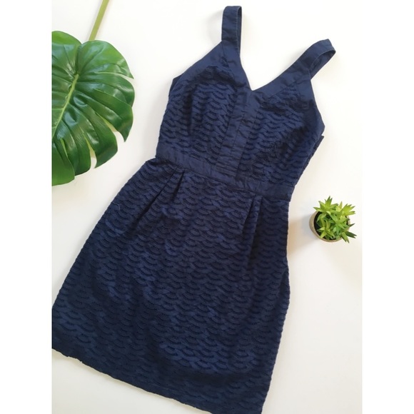 Old Navy Dresses & Skirts - Old Navy Blue Scallop Lace Sleeveless Dress 2